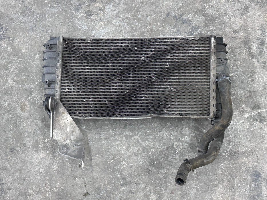 2021 AUDI R8 5.2L V10 REAR RIGHT RADIATOR OEM *DAMAGES/READ*