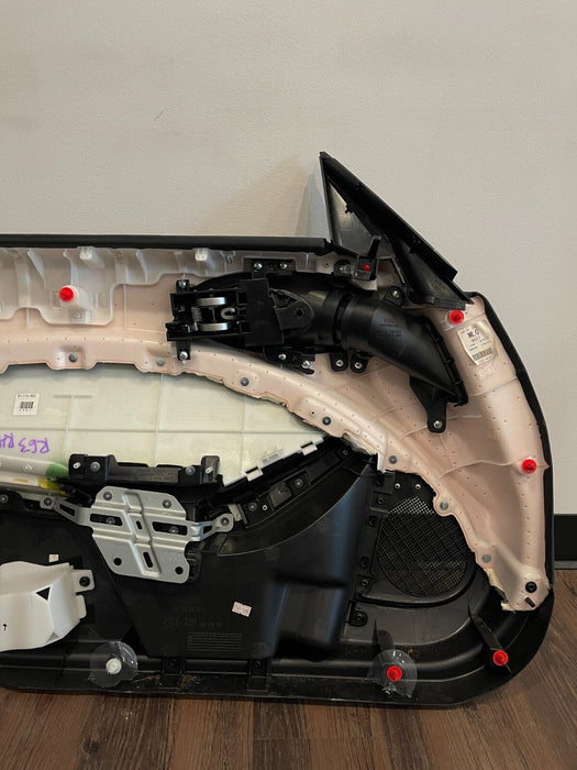 2014 NISSAN 370Z NISMO FRONT PASSENGER RIGHT DOOR PANEL OEM *SMALL TEAR *