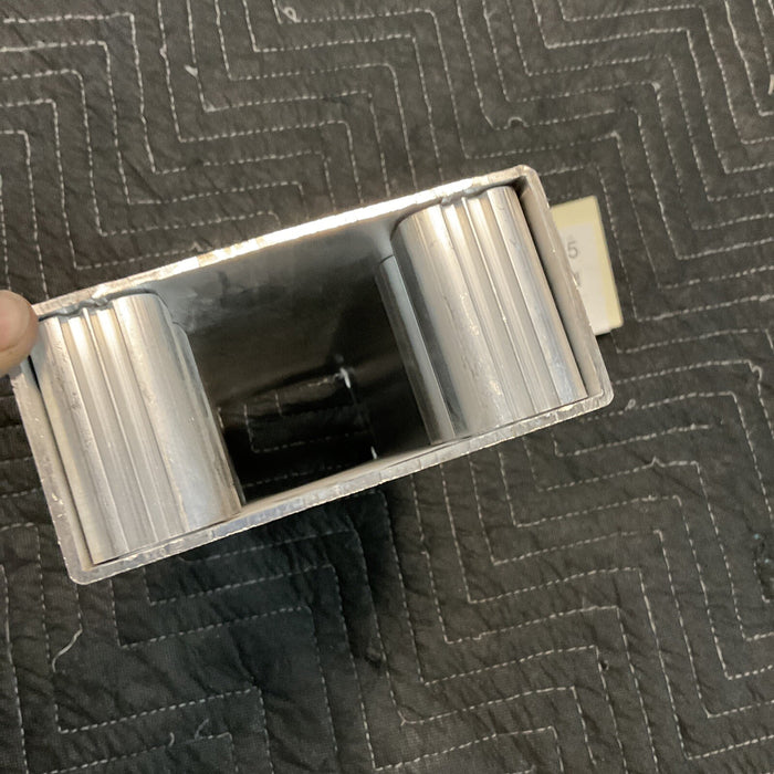2021 MERCEDES E63S/C63S AMG FRONT RAIL EXTENSION BRACKET OEM RH 205-620-08-01