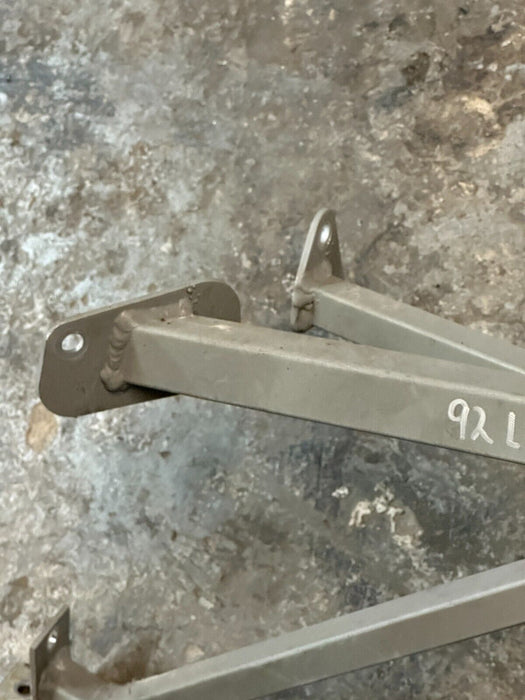 2014 AUDI R8 FRONT DRIVER LEFT FENDER RADIATOR SUPPORT STRUCTURE 420 805 371 A