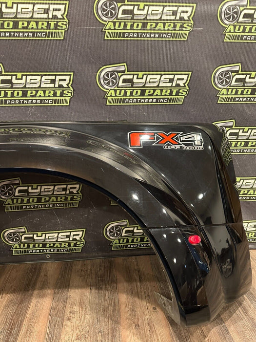 2019-22 FORD F350 F450 DUALLY LEFT BED FENDER FLARE AGATE BLACK (UM) OEM *SCUFFS