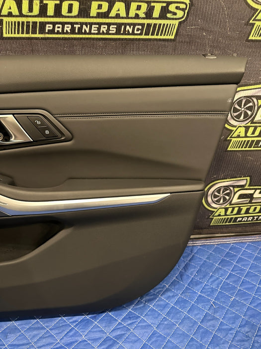 2024 BMW M3 M4 G80 G82 FRONT PASSENGER RIGHT DOOR PANEL OEM