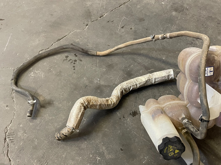 2017 DODGE RAM 2500 DIESEL CUMMINS RADIATOR COOLANT TANK RESEVOIR OEM *DIRT*