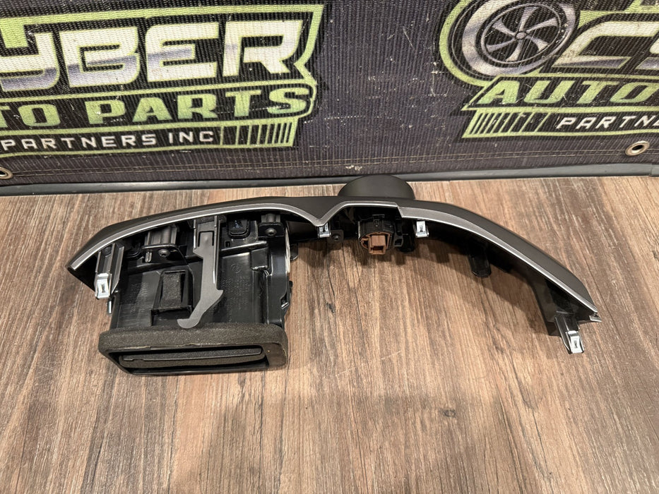 2017 NISSAN TITAN XD RESERVE LEFT DASHBAORD AIR VENT W PUSH START OEM