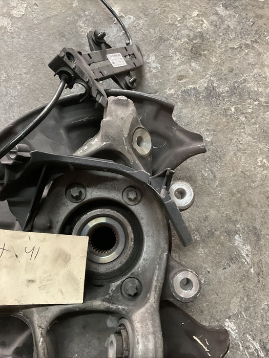 2014 MERCEDES S550 W222 PASSENGER RIGHT REAR SPINDLE KNUCKLE HUB OEM