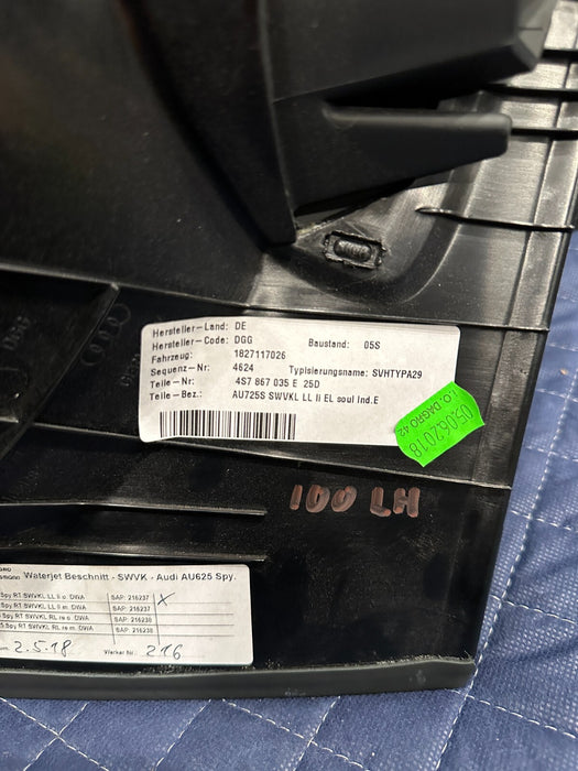 2018 AUDI R8 SPYDER LEFT PILLAR TRIM COVER PANEL W/ SIDE VENTS 4S7 867 035 E 25D