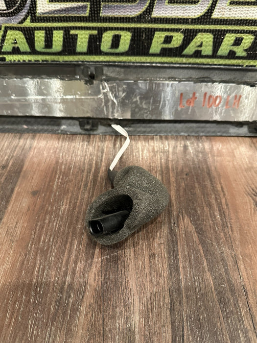 2017-18 AUDI R8 INTERIOR CARBON FIBER LEFT RIGHT KICK SCUFF PLATES OEM *READ*