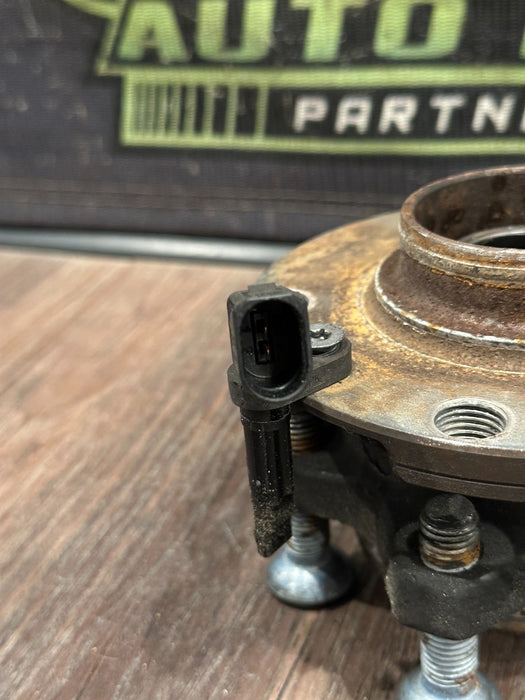 2017 AUDI R8 FRONT RIGHT WHEEL HUB BEARING OEM