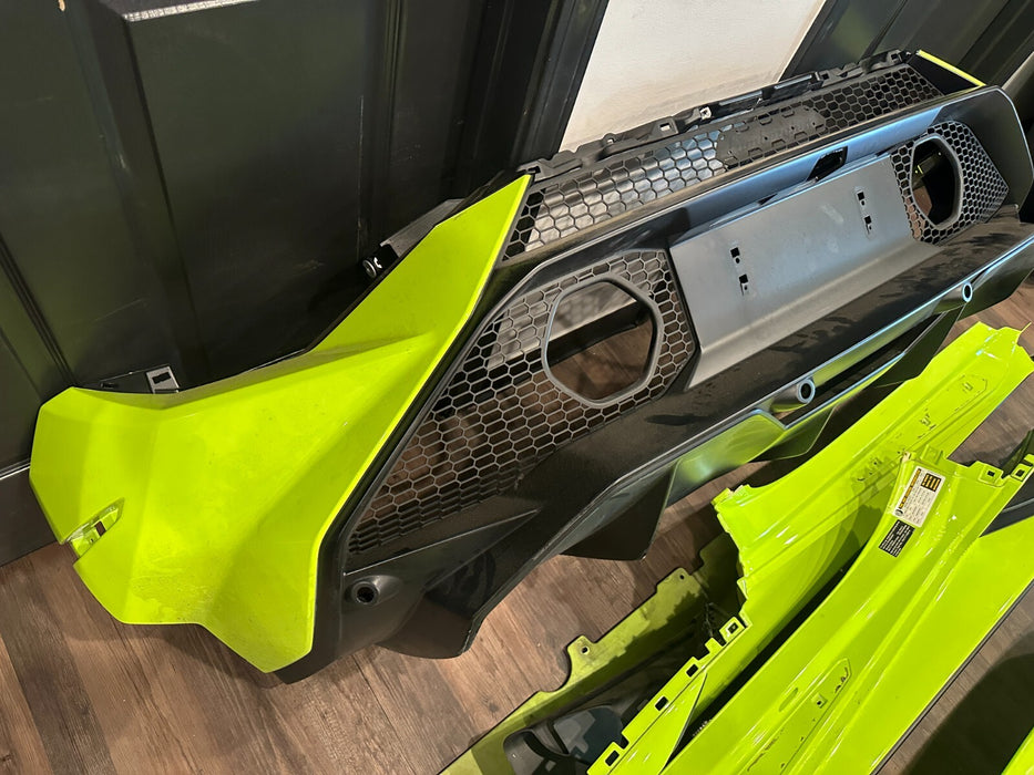 2024 LAMBORGHINI HURACAN TECNICA REAR BUMPER SIDE SKIRTS FENDER WING OEM GENUIN