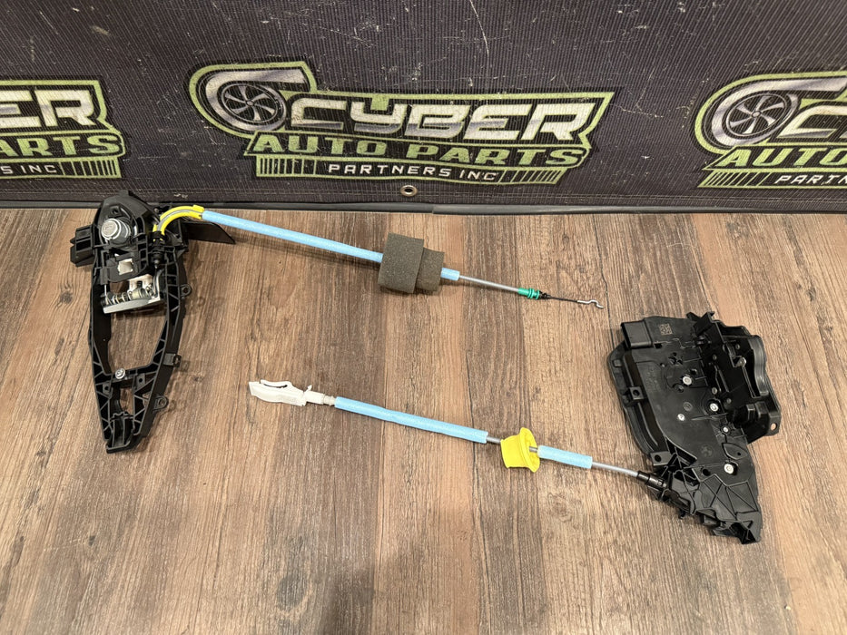 2024 BMW M3 M4 G80 G82 FRONT LEFT DOOR LOCK ACTUATOR OEM 45413123