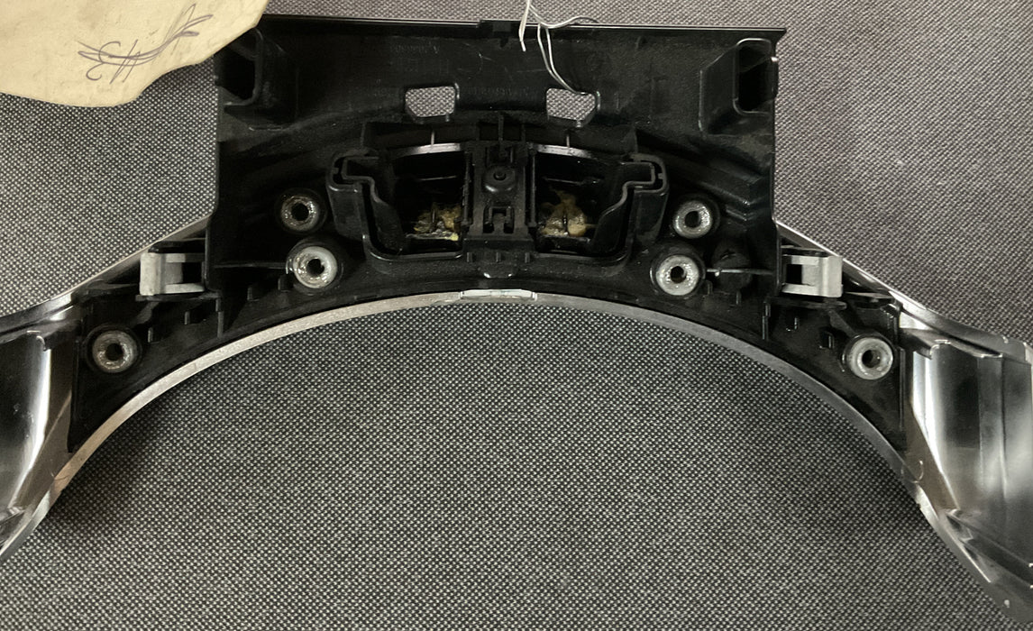2017 MERCEDES C63 AMG STOWAGE TRAY FRONT COVER CENTER ARMREST OEM A2056803407