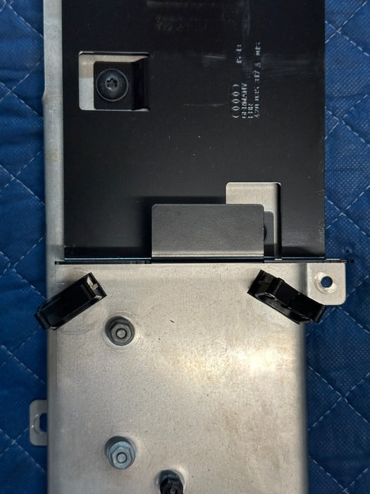2014 AUDI R8 CONTROL MODULE HOLDER MOUNTING BRACKET 420035547C 420 035 547 C