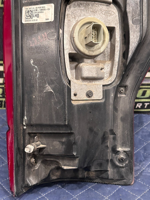 2020 2021 2022 FORD F250 F350 F450 LED TAIL LIGHT PAIR LEFT RIGHT W/ BLIND SPOT