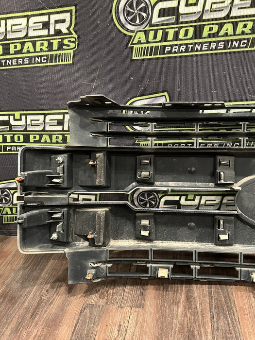 2017-2019 FORD F250 F350 F450 KING RANCH GRILLE OEM