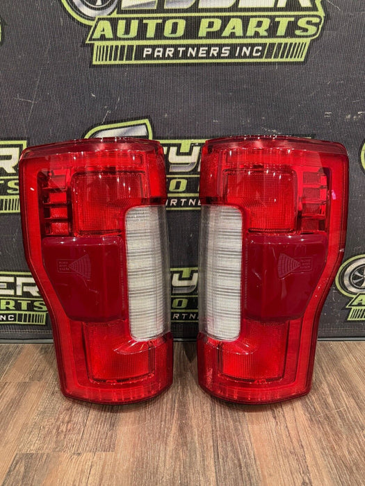 2017-2019 FORD F250 F350 F450 LEFT RIGHT LED TAIL LIGHT PAIR OEM