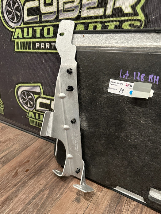 2017 AUDI R8 SPYDER FRONT RIGHT FOOT REST SUPPORT TRIM COVER PANEL 4S1 864 420