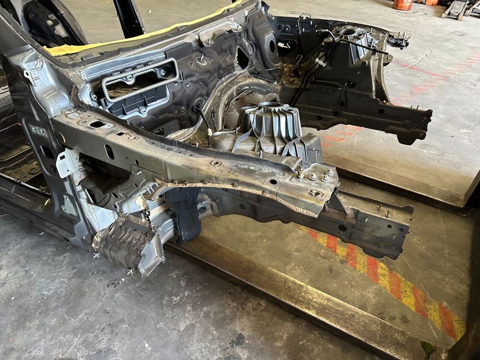 2019 MERCEDES-BENZ E63S W213 SHELL CHASSIS FRAME RAIL QUARTER PANEL GOOD 4 CUTS