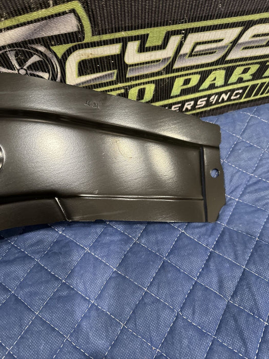 2015 Porsche 911 FRONT LEFT FENDER RAIL BRACKET 99150139700GRV ~BRAND NEW~