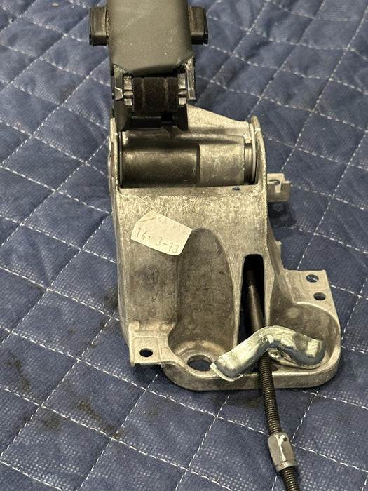 2014 AUDI R8 LEATHER EMERGENCY PARKING HAND E BRAKE PULL LEVER OEM