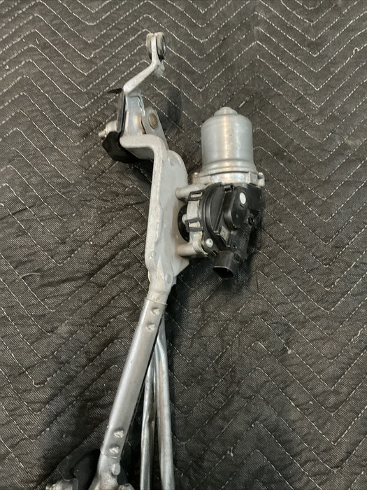 2018 SUBARU WRX STI WINDSHIELD WIPER WASHER MOTOR OEM