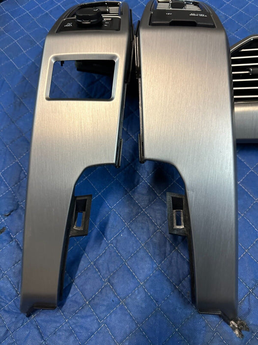 2017-2019 FORD F250 F350 F450 PLATINUM DASH AIR VENTS SET (4) OEM