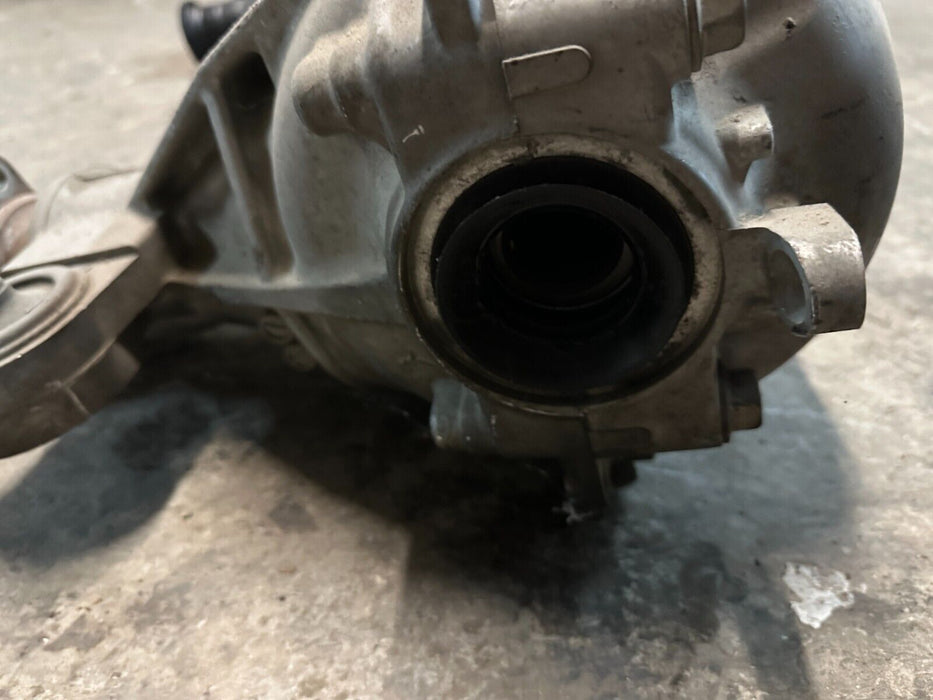 2016 INFINITI Q50 REAR AXEL DIFFERENTIAL OEM