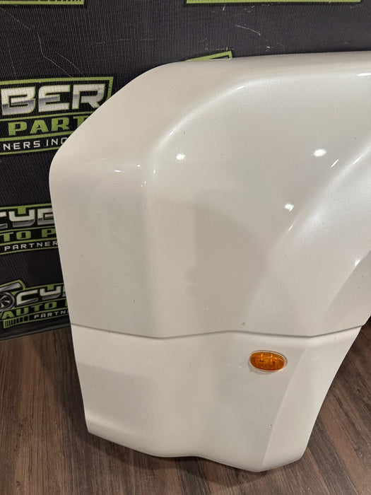 2017 2019 FORD F350 F450 LEFT DUALLY BED SIDE FENDER FLARE PEARL WHITE *UG* OEM