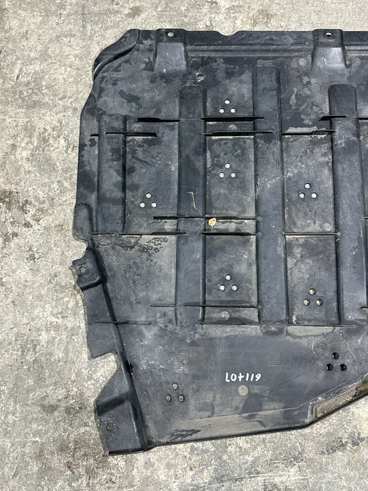 2024 BMW M3 M4 G80 G82 REAR UNDER SHIELD SPLASH SHIELD PANEL OEM 51758074610