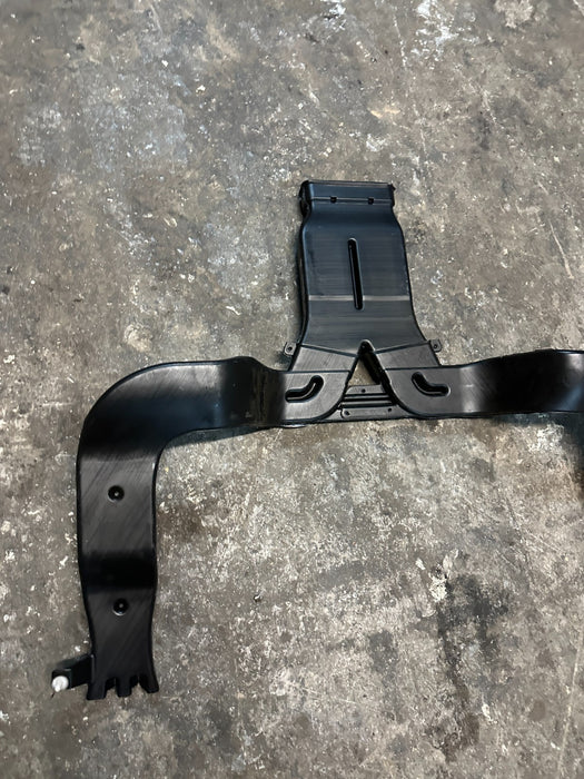 2024 FORD F250 F350 DIESEL UNDER DRIVER SEAT AIR FLOW DUCT TUBE OEM PC3B 18C464