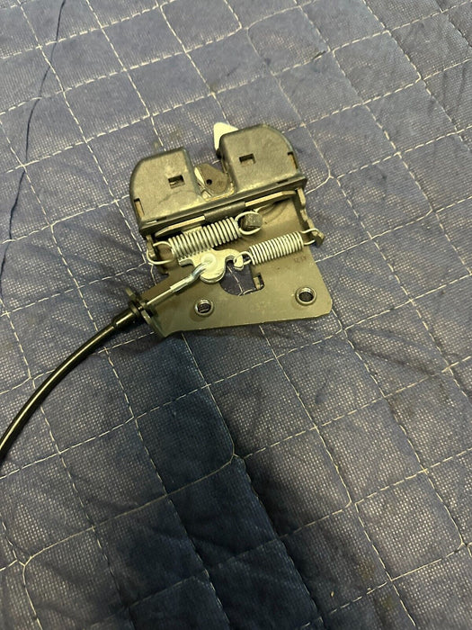 2020 BMW M4 F82 OEM LEFT SEAT FOLD LATCH LEVER 1247050100