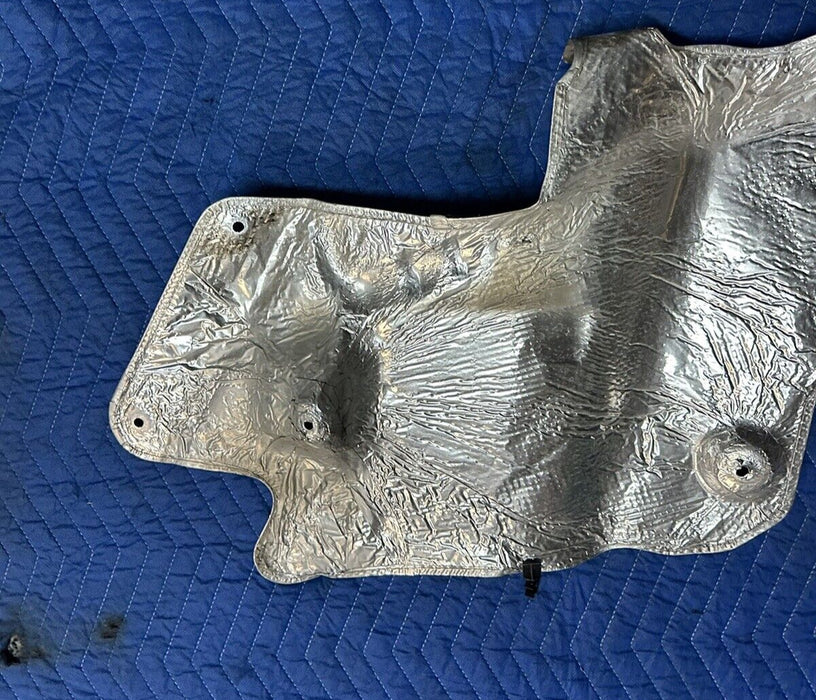 2017 2018 AUDI R8 RIGHT FUEL TANK PLATE HEAT SHIELD 4S0 825 731 B 4S0825731B