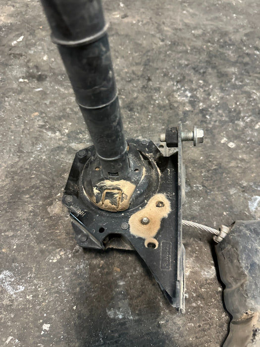 2023 2024 FORD F250 SPARE TIRE WINCH ASSEMBLY W/ CABLE OEM