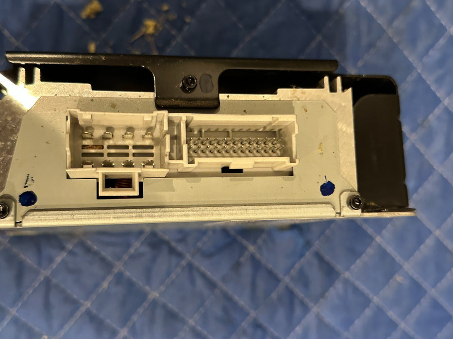 2017 NISSAN TITAN XD AMP AMPLIFIER OEM 28060 EZ00A