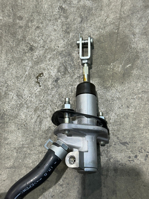 2013 NISSAN 370Z MANUAL TRANSMISSION HYDRAULIC MASTER CLUTCH CYLINDER OEM