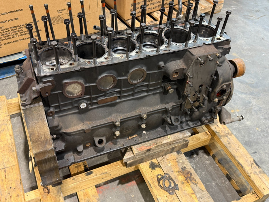2015 RAM 2500 6.7L CUMMINS ENGINE BLOCK *DAMAGE*