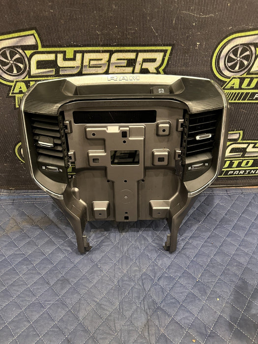2024 DODGE RAM 3500 LARAMIE DASHBOARD 12' SCREEN DARK WOOD BEZEL W VENTS OEM