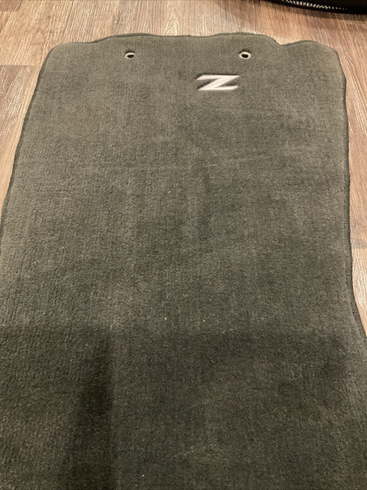 2015 NISSAN 370Z PASSENGER SIDE FLOOR MAT CARPET OEM 2009-2020