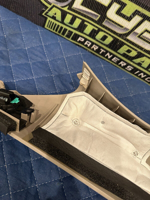 2020-2022 FORD F250 F350 F450 LIMITED FRONT RIGHT A PILLAR TRIM OEM *MINOR FLAWS