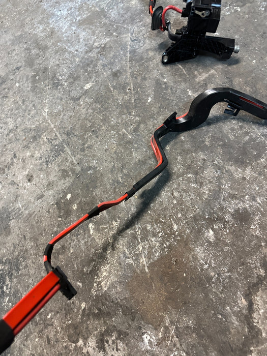 2020 BMW M4 F82 POSITIVE BATTERY CABLE W/TERMINAL JUNCTION BOX 61 12 9 348 763