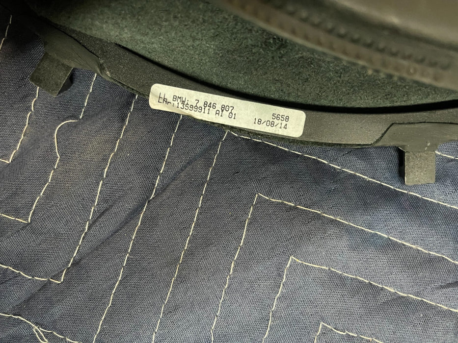2015 BMW M4 LEATHER E-BRAKE BOOT COVER OEM  7 846 807
