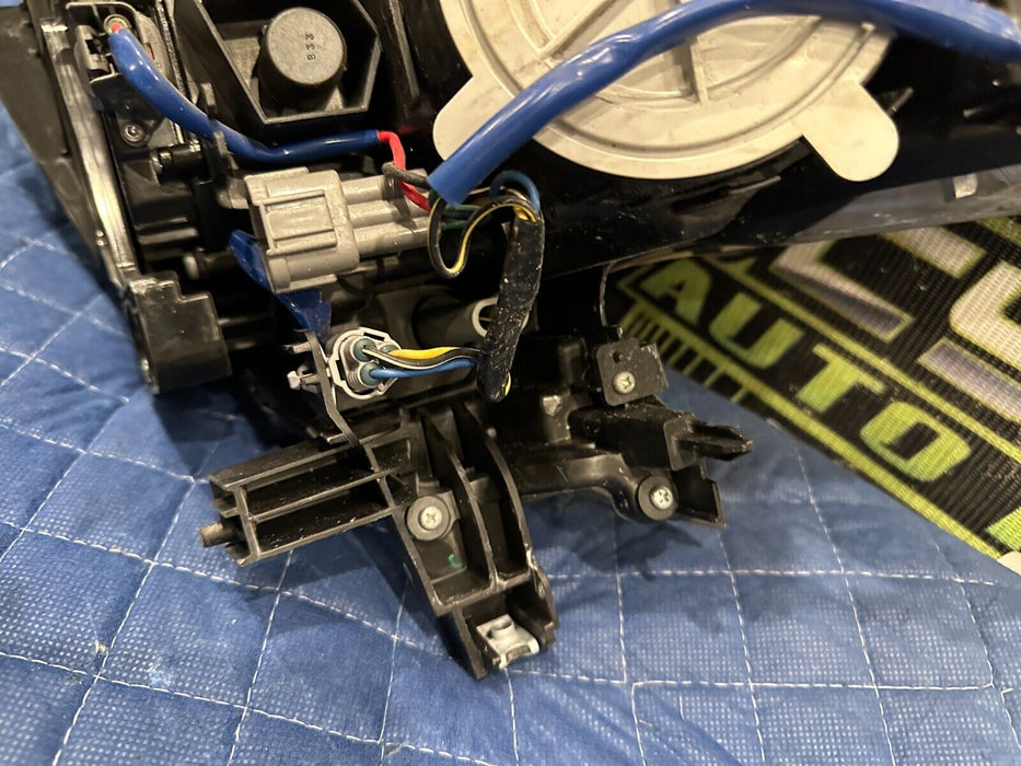 2009-2020 NISSAN 370Z PASSENGER RIGHT HEADLIGHT OEM XENON COMPLETE *NO DAMAGE*