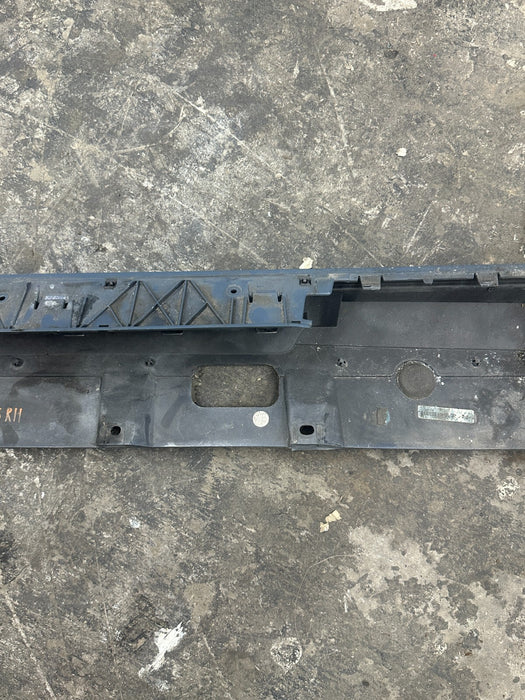 2021 AUDI R8 KEMORA GREY RIGHT PASSENGER CARBON FIBER SIDE SKIRT  *BURN DAMGE*