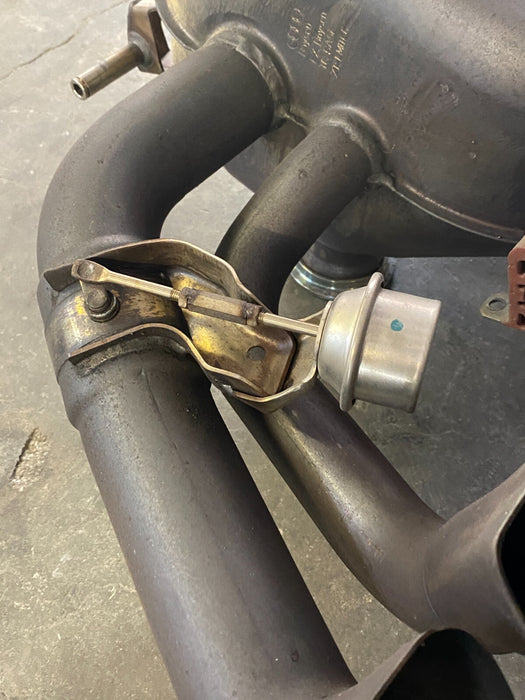 2018 AUDI R8 V10 EXHAUST MUFFLER SYSTEM OEM GENUINE 420 251 609