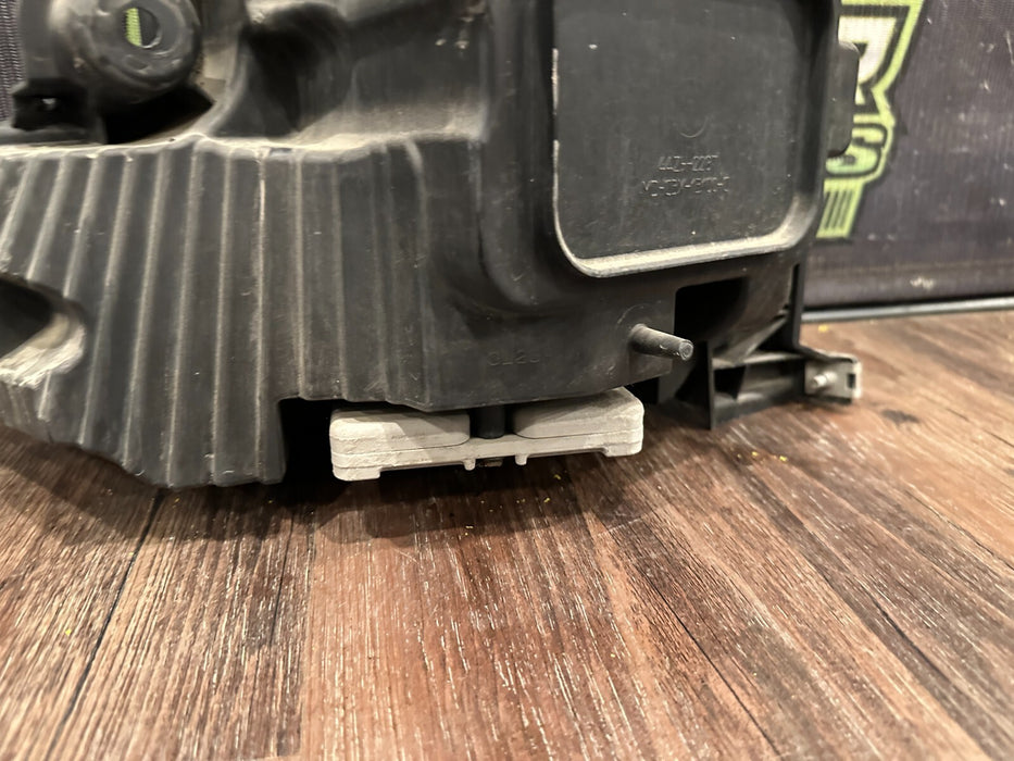 2017 2019 FORD F250 F350 F450 RIGHT PASSENGER HEADLIGHT T LED OEM W/ MODULE