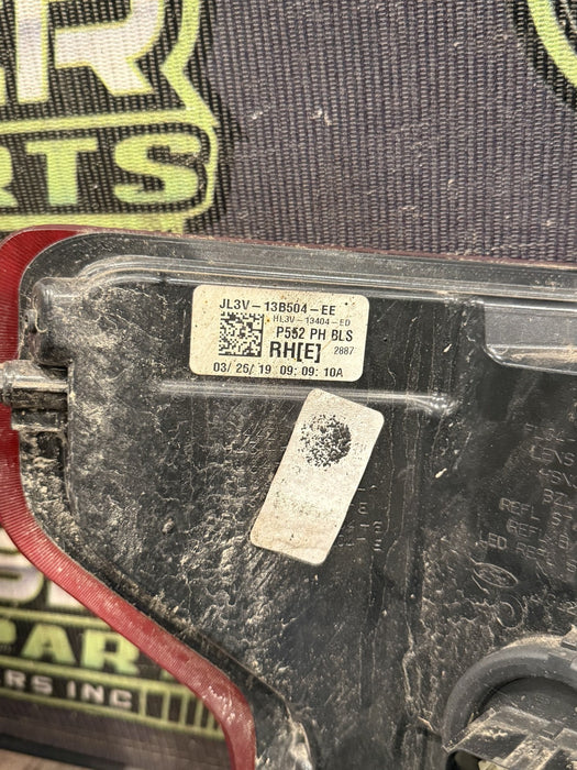 2019 FORD F150 RAPTOR PASSENGER RIGHT LED TAIL LIGHT OEM *MINOR SCUFFS 7-8*