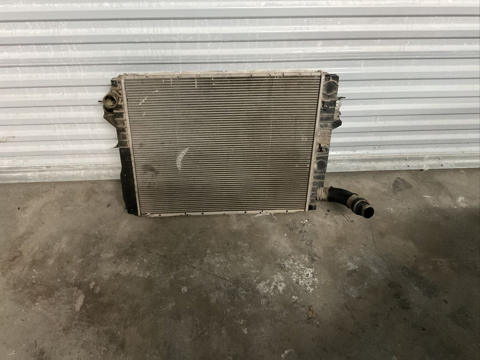 2017 DODGE RAM 2500 3500 CREW CAB FRONT RADIATOR  OEM