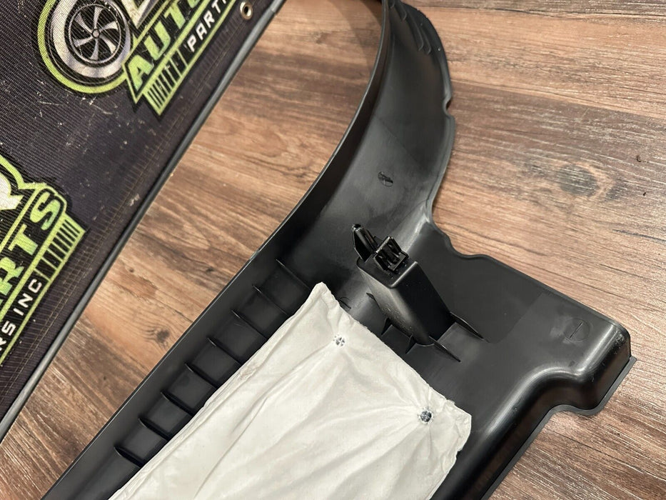 2017-2019 FORD F250 F350 PLATINUM PASSENGER RIGHT C PILLAR TRIM OEM