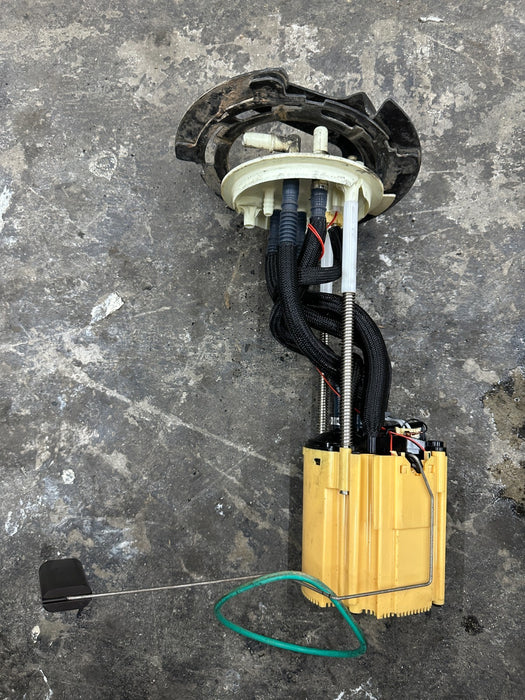 2017 2018 2019 FORD F250 F350 F450 DIESEL FUEL PUMP OEM HC34 9H307 DJ