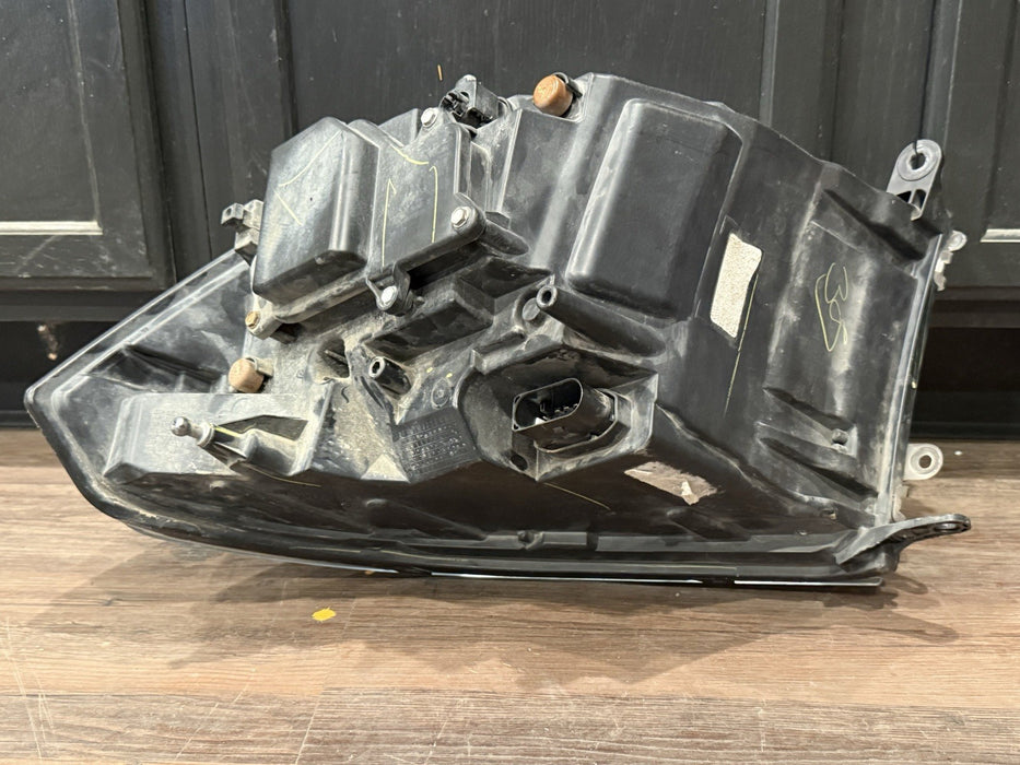 2017 DODGE RAM 3500 DRIVER LEFT HALOGEN HEADLIGHT OEM
