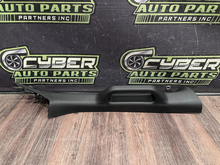 2017-19 FORD F250 F350 F450 PLATINUM FRONT RIGHT A PILLAR TRIM OEM *MINOR WEAR